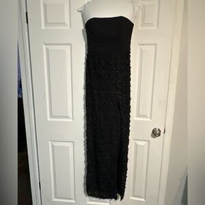 Lulus Black Strapless Floral Lace Gown | Size Small